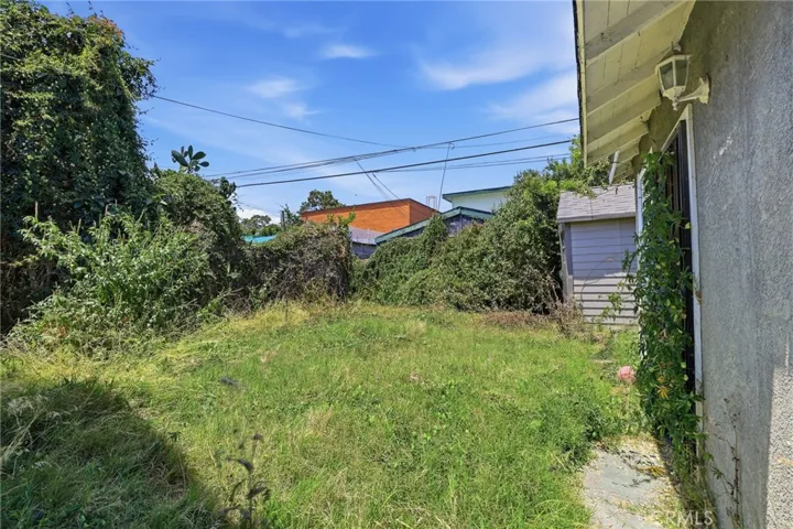 12239 Cedar Avenue, Hawthorne, California 90250