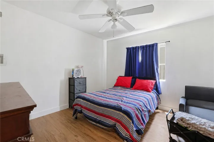 12239 Cedar Avenue, Hawthorne, California 90250