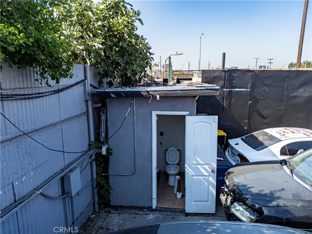 4701 Telegraph, Los Angeles, California 90022