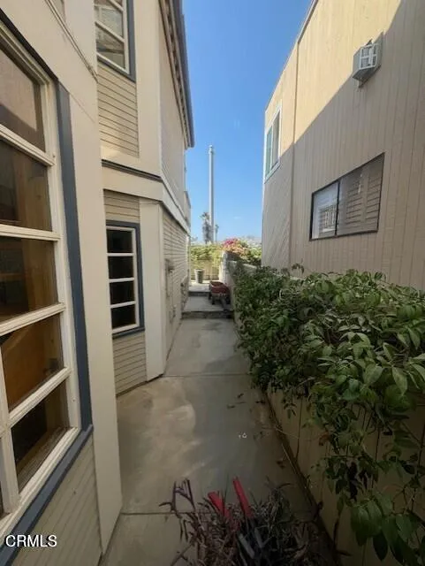 Side yard