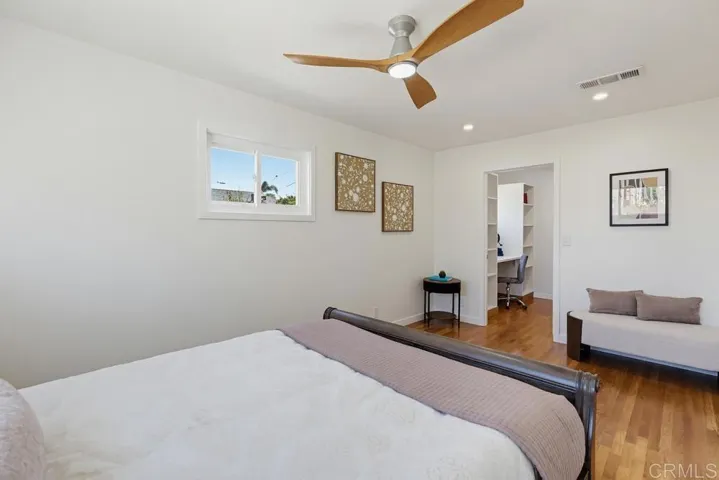 4266 Morrell, San Diego, California 92109