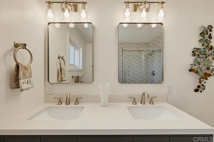 4266 Morrell, San Diego, California 92109