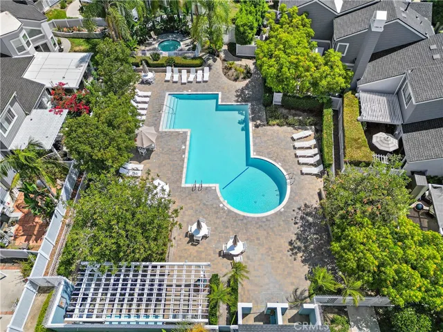 Community pool,spa