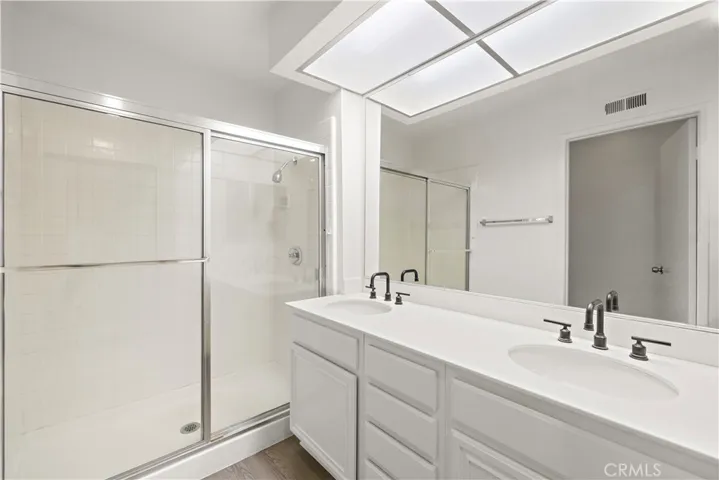 59 Willowood, Aliso Viejo, California 92656