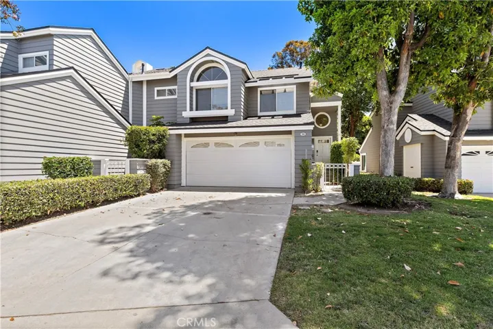 Exterior with driveway