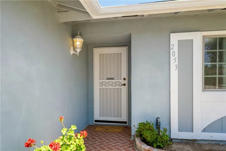 2053 Malcolm, Simi Valley, California 93065
