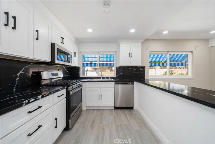 2053 Malcolm, Simi Valley, California 93065