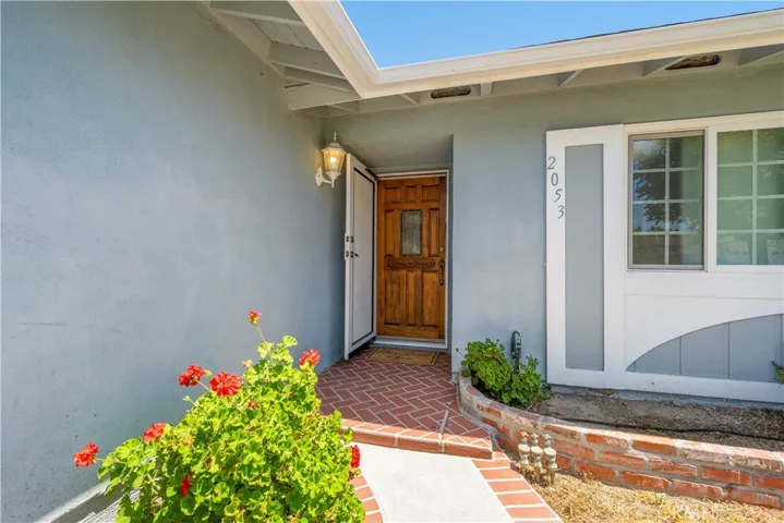 2053 Malcolm, Simi Valley, California 93065