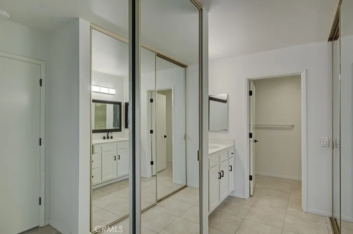 2400 Via Mariposa 1a, Laguna Woods, California 92637