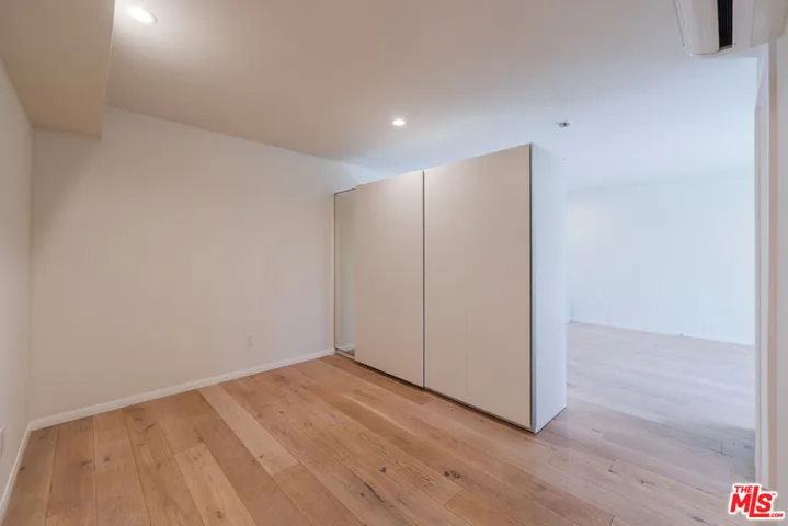 1071 Tellem Drive, Pacific Palisades, California 90272