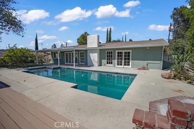 22740 Liberty Bell Road, Calabasas, California 91302