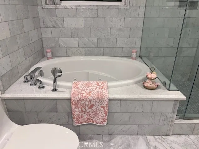 22740 Liberty Bell Road, Calabasas, California 91302