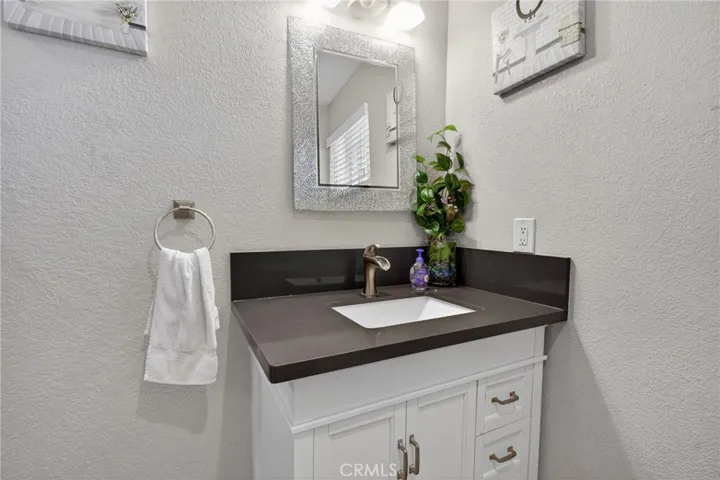 1193 Lexington Avenue, Manteca, California 95336