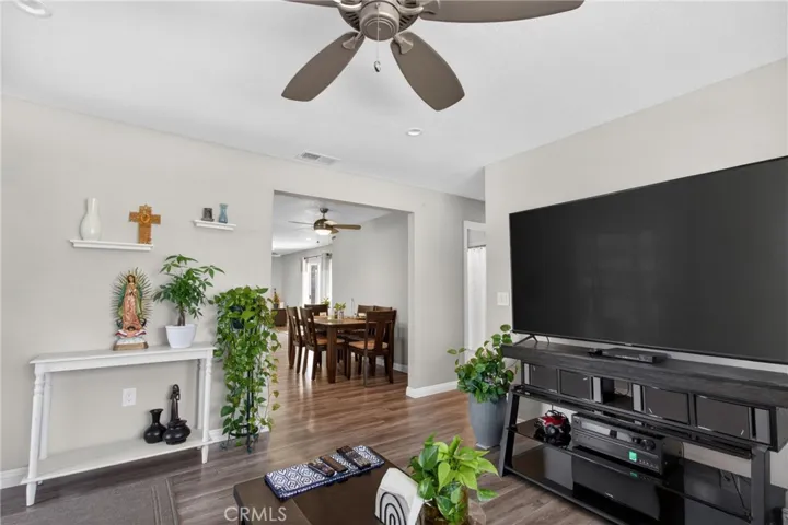 1193 Lexington Avenue, Manteca, California 95336