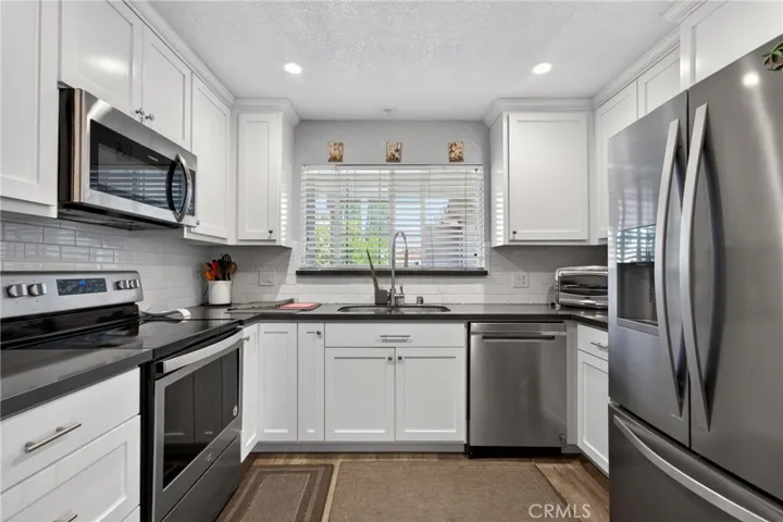1193 Lexington Avenue, Manteca, California 95336