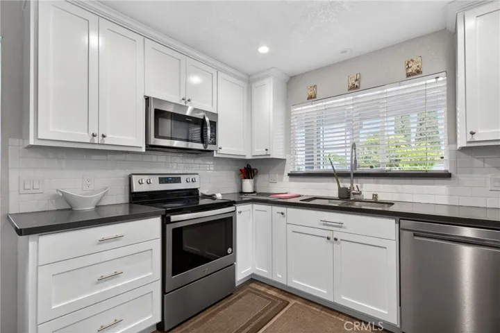 1193 Lexington Avenue, Manteca, California 95336