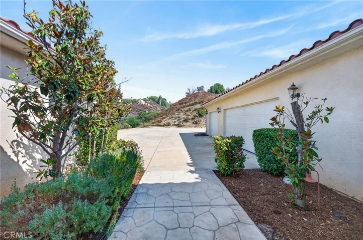 37540 Via El Dorado, Temecula, California 92592