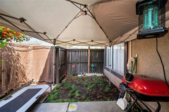1806 N Vineyard A, Ontario, California 91764