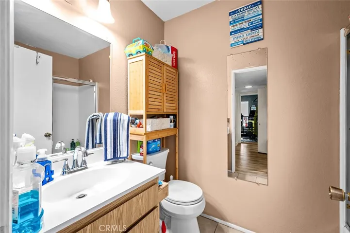 1806 N Vineyard A, Ontario, California 91764