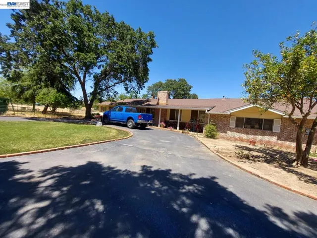 17101 Marsh Creek Rd, Clayton, California 94517