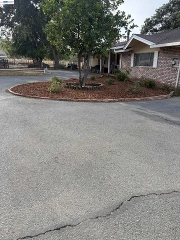 17101 Marsh Creek Rd, Clayton, California 94517