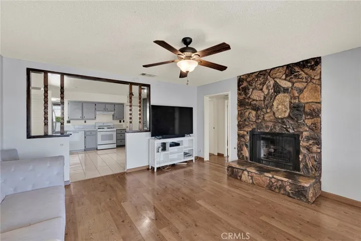 Warm & inviting living room!