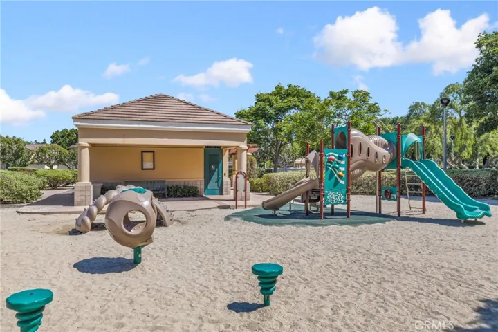 HOA Amenity: Playground