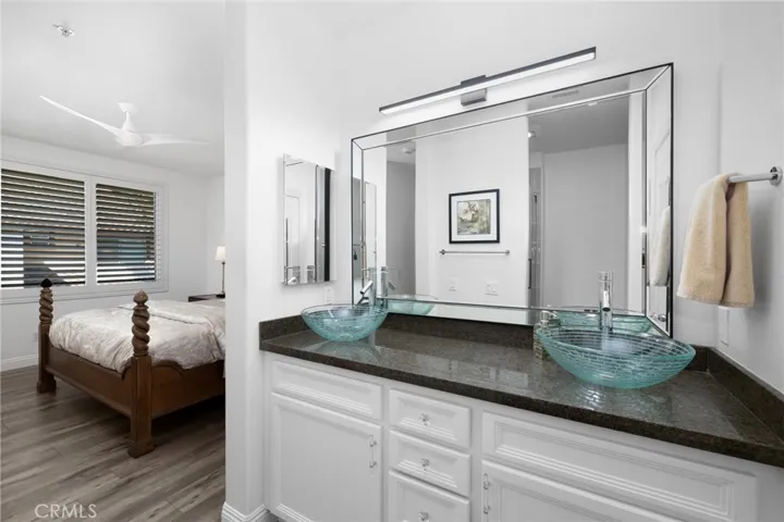 Primary Bathroom En-Suite