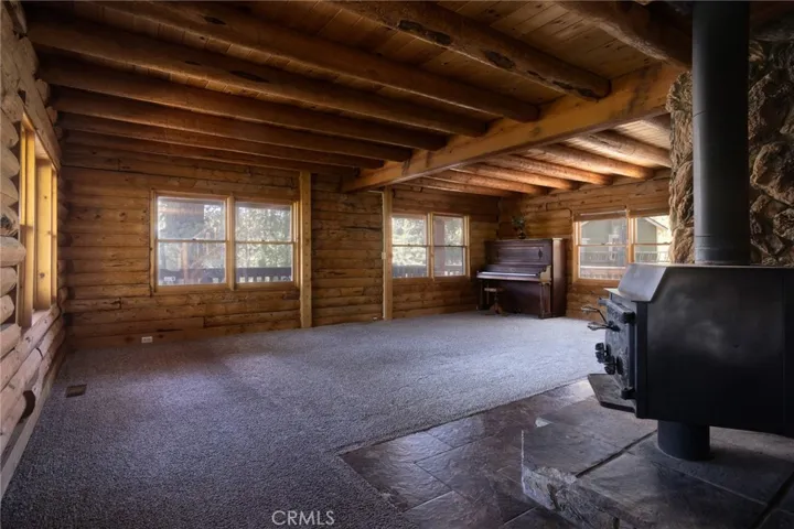 Living Room w/ Fireplace