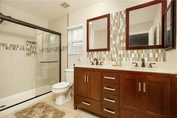 28215 Clementine Drive, Saugus, California 91350
