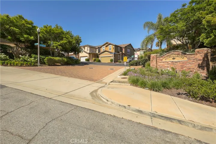 28215 Clementine Drive, Saugus, California 91350