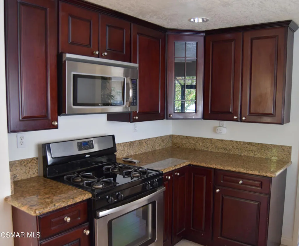 Gas Range and Microwave
