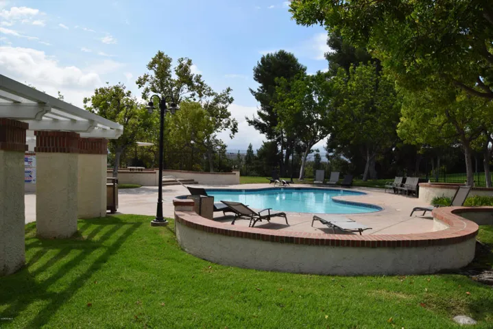 Community Pool and Spa