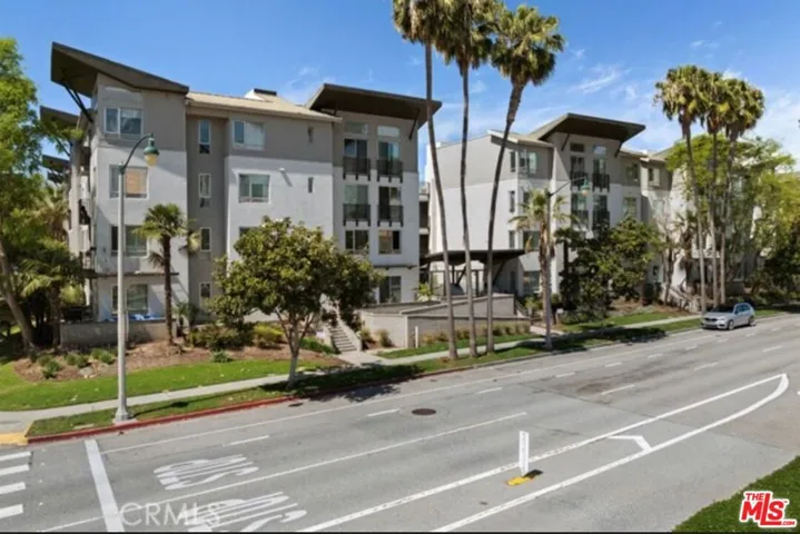 6400 Crescent Parkway 414, Playa Vista, California 90094