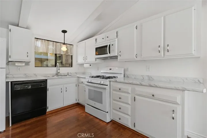 38240 Camino Cinife, Murrieta, California 92563