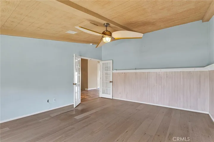 Office/Bedroom 1