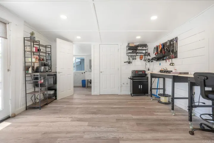 1524 N Coast Hwy 101, Encinitas, California 92024