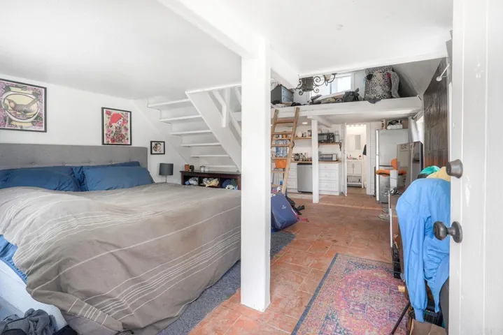1524 N Coast Hwy 101, Encinitas, California 92024