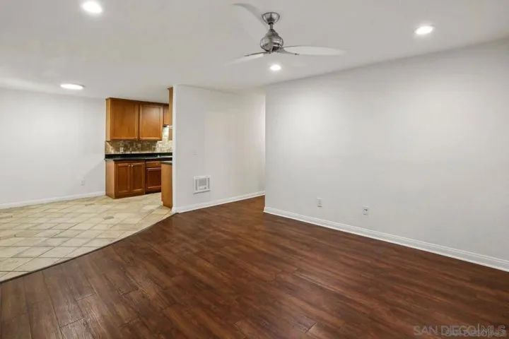 9860 Dale Ave C8, Spring Valley, California 91977