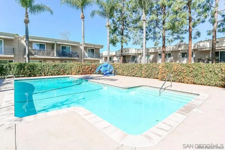 9860 Dale Ave C8, Spring Valley, California 91977