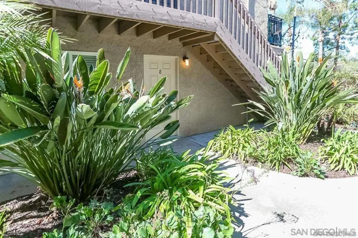 9860 Dale Ave C8, Spring Valley, California 91977