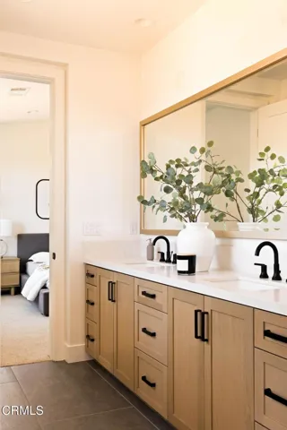 44-web-or-mls-167-e-palm-st