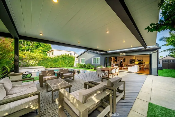 8541 Kelso Drive, Huntington Beach, California 92646