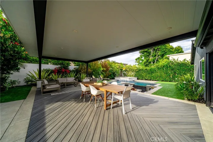 8541 Kelso Drive, Huntington Beach, California 92646