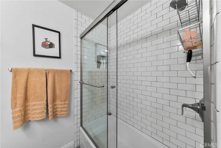 8541 Kelso Drive, Huntington Beach, California 92646