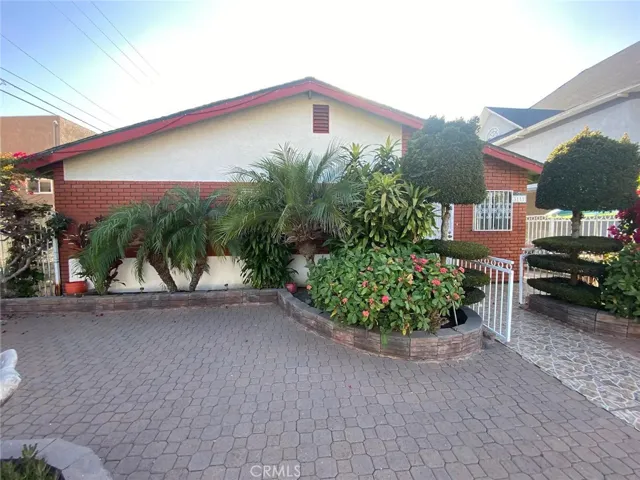 3111 Halldale Ave., Los Angeles, California 90018