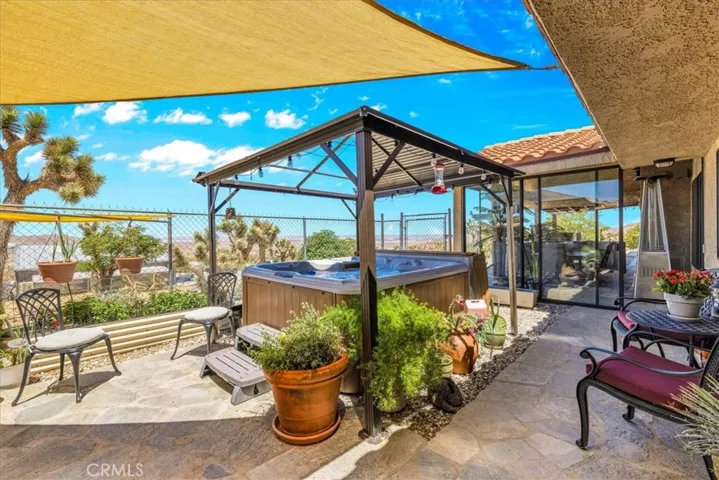 7880 Wesley Road, Joshua Tree, California 92252