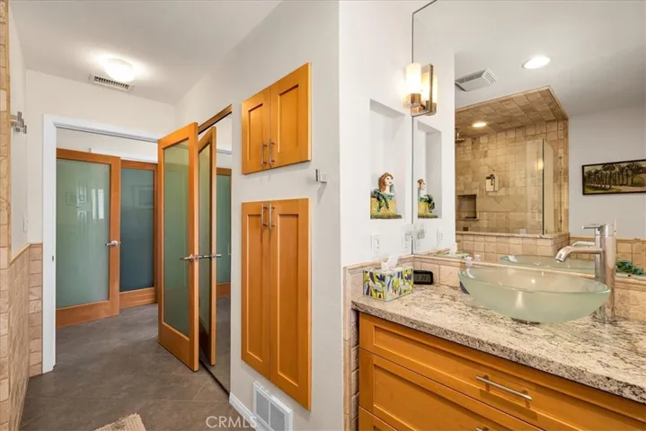 7880 Wesley Road, Joshua Tree, California 92252