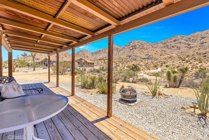 7880 Wesley Road, Joshua Tree, California 92252