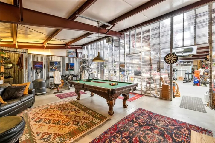 7880 Wesley Road, Joshua Tree, California 92252